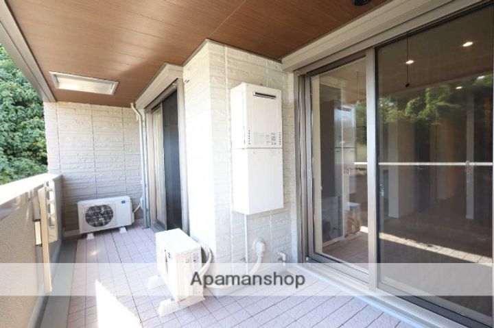 タカミ・エムの内装