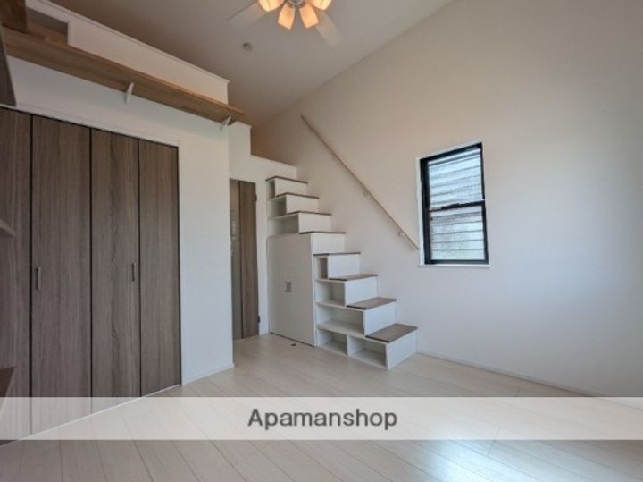 オデッセイ10の居間