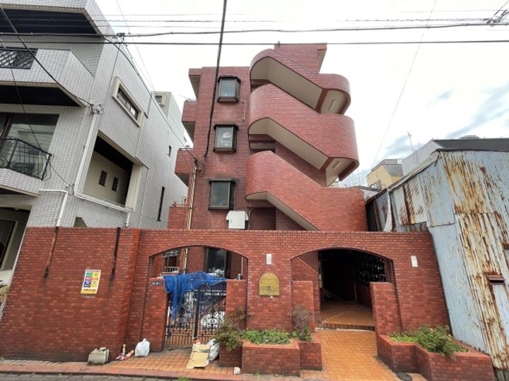 レスポワール南馬込103号室の外観