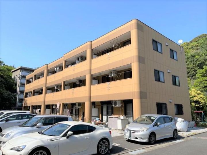 グリーンパークの外観