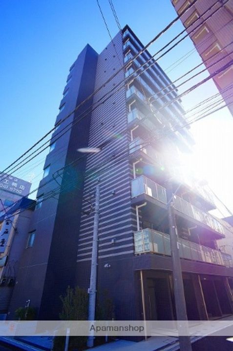 LUMEED横浜阪東橋の外観