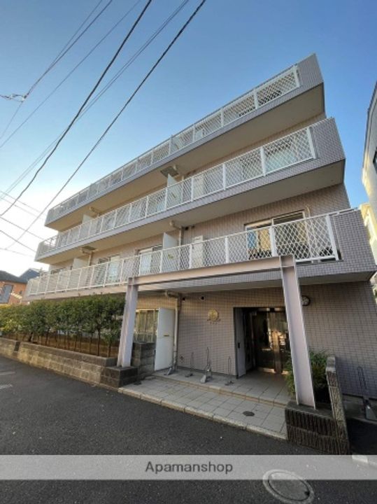 神奈川県横浜市磯子区磯子2丁目の賃貸マンション203の外観