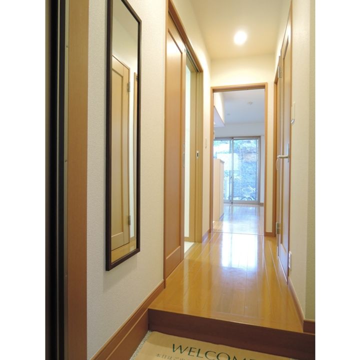 ビラ堀ノ内の玄関