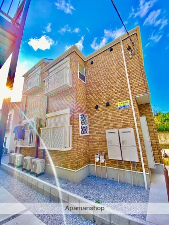 神奈川県横浜市保土ケ谷区峰岡町2丁目の賃貸アパートの外観