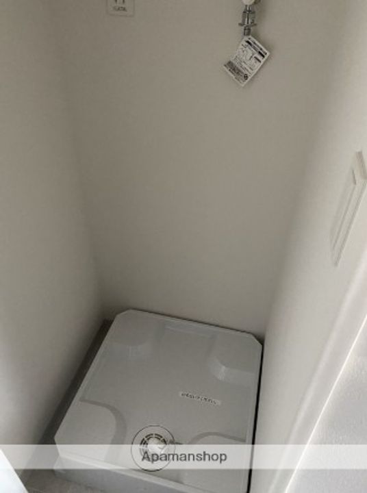 神奈川県横浜市南区前里町4丁目の賃貸マンションの内装