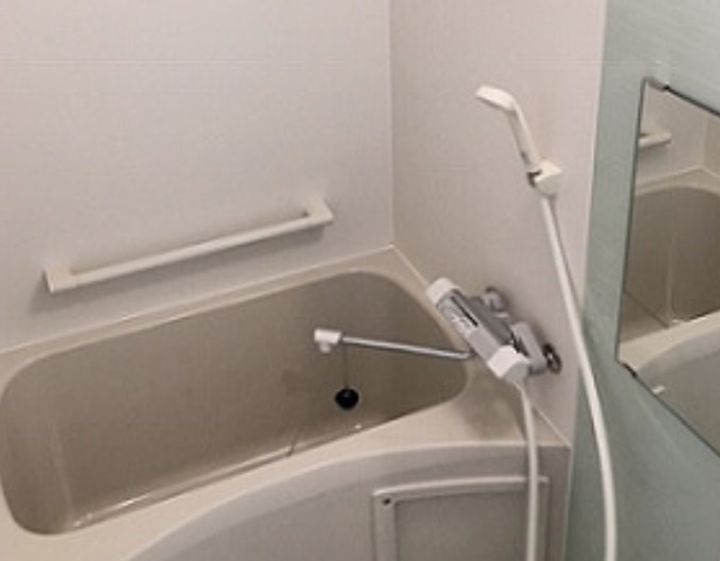 クレイノひまわりCの風呂