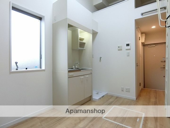 ウィズ・プレイス ナナの内装