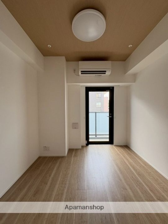 エストゥルース横浜蒔田の居間