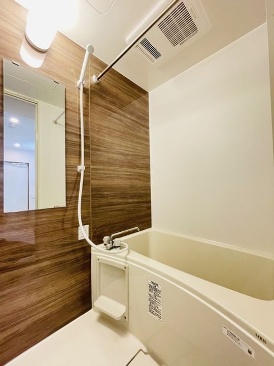 神奈川県横浜市南区榎町1丁目の賃貸アパートの風呂