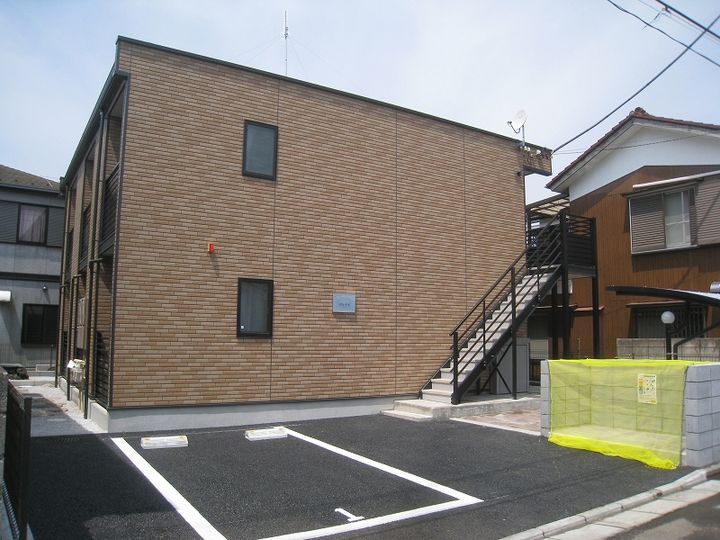 レオネクストグレイスの外観