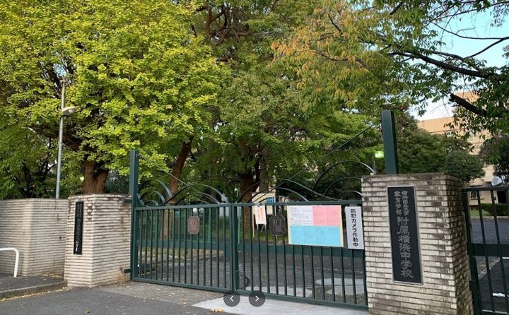 クレイノリーブル横浜の周辺