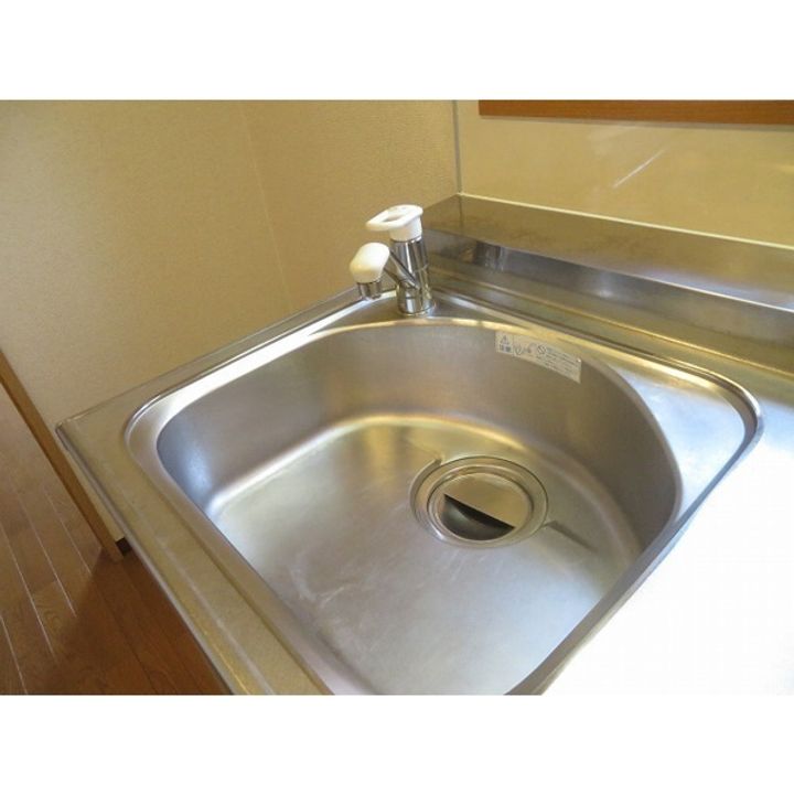 神奈川県横浜市鶴見区生麦3丁目の賃貸マンションのキッチン