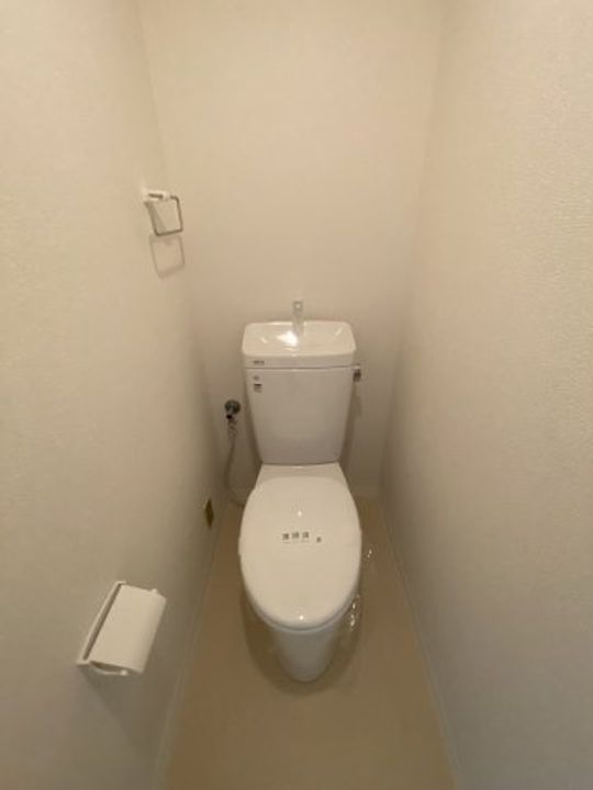 神奈川県横浜市磯子区森3丁目の賃貸アパートのその他画像