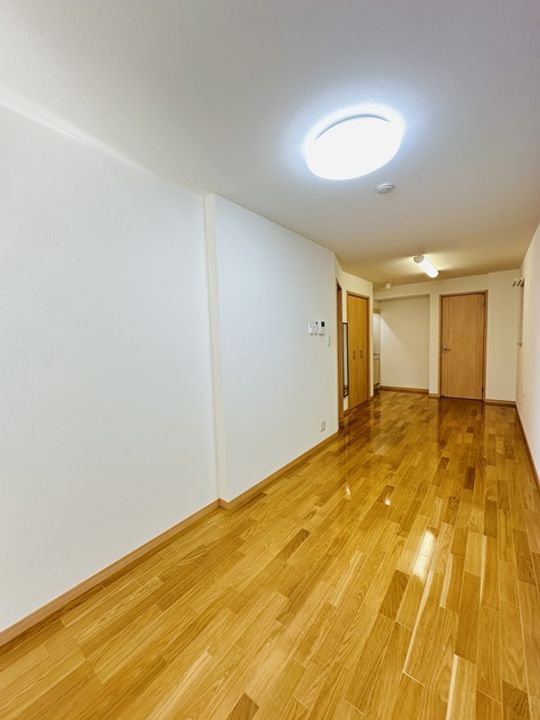 メゾン磯子の居間