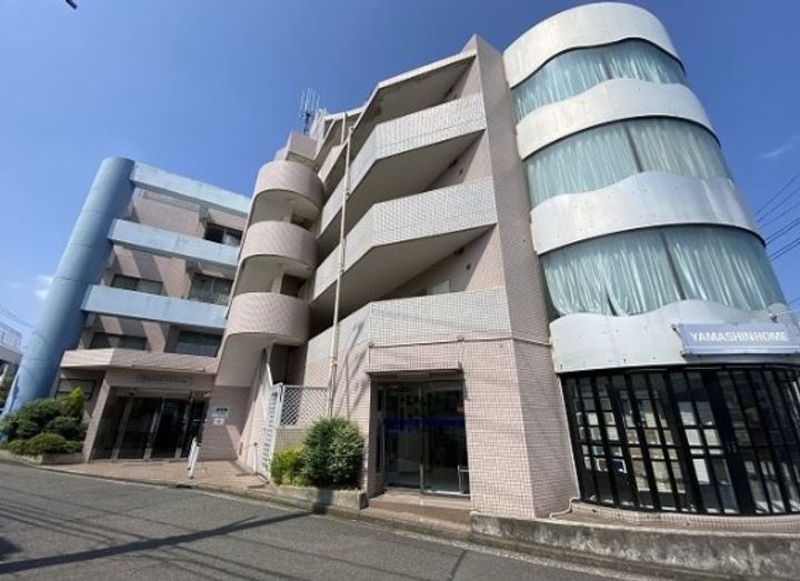 神奈川県横浜市栄区桂町の賃貸マンションの外観