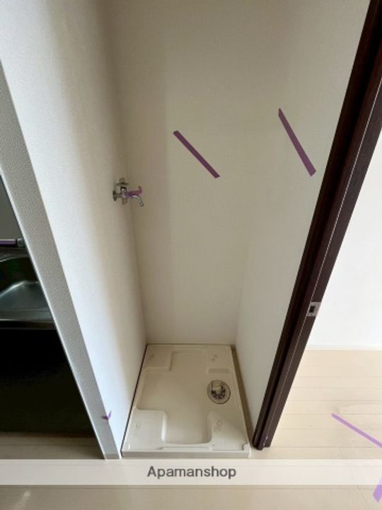 神奈川県横浜市都筑区東山田町の賃貸マンションの内装