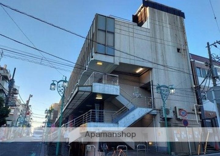 セントラルビルの外観