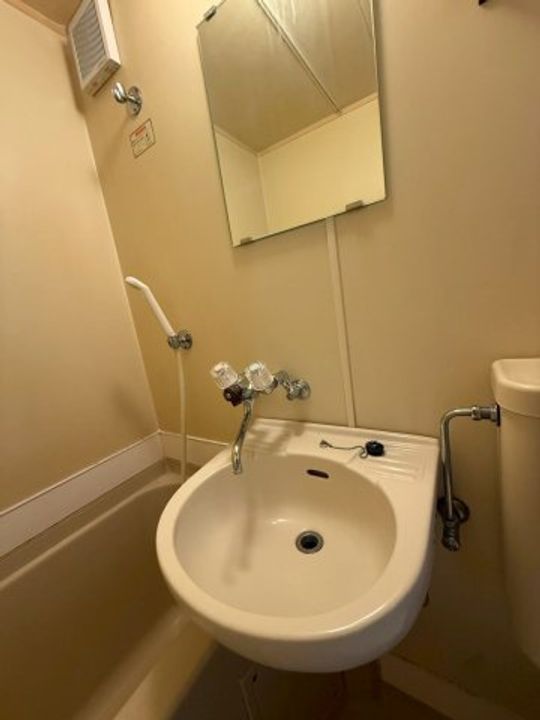 神奈川県横浜市南区中里3丁目の賃貸アパートのその他画像