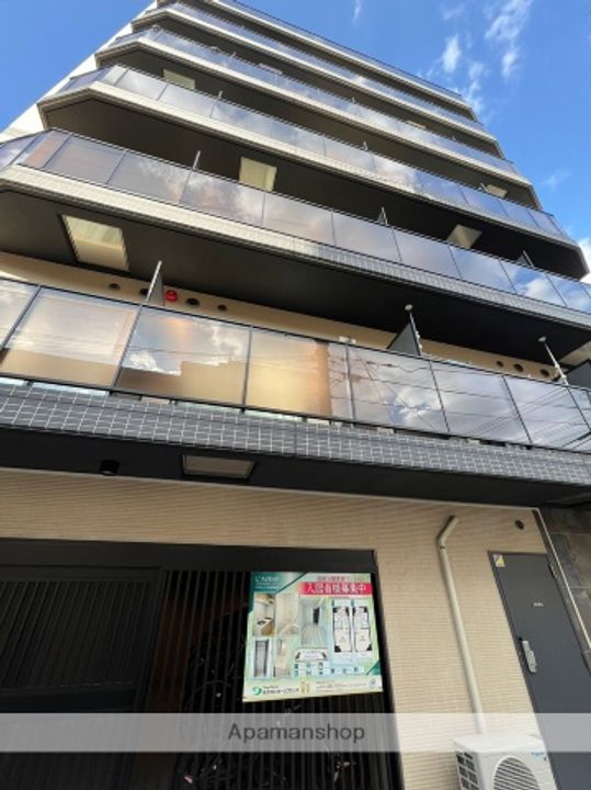 ラヴェニール横浜蒔田の外観