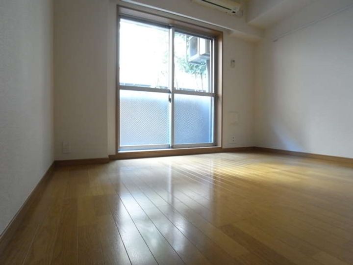 東京都大田区中馬込2丁目の賃貸マンションの居間