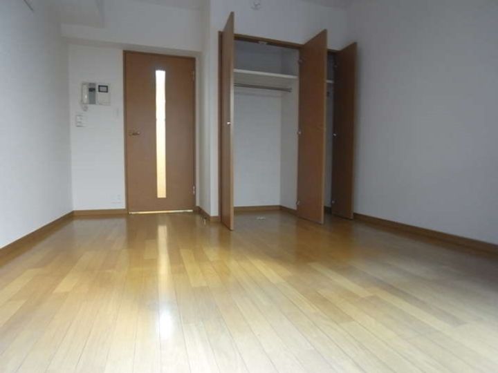 東京都大田区中馬込2丁目の賃貸マンションの居間