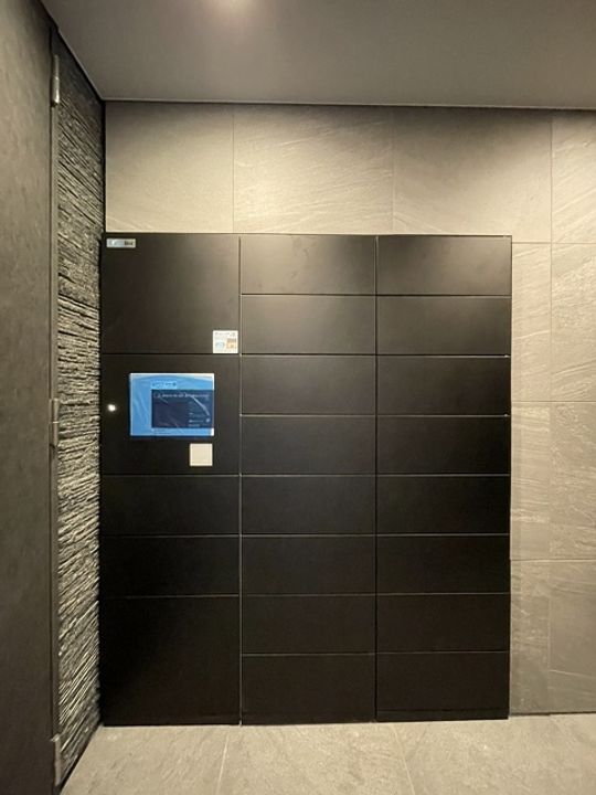 神奈川県横浜市中区長者町8丁目の賃貸マンションの内装