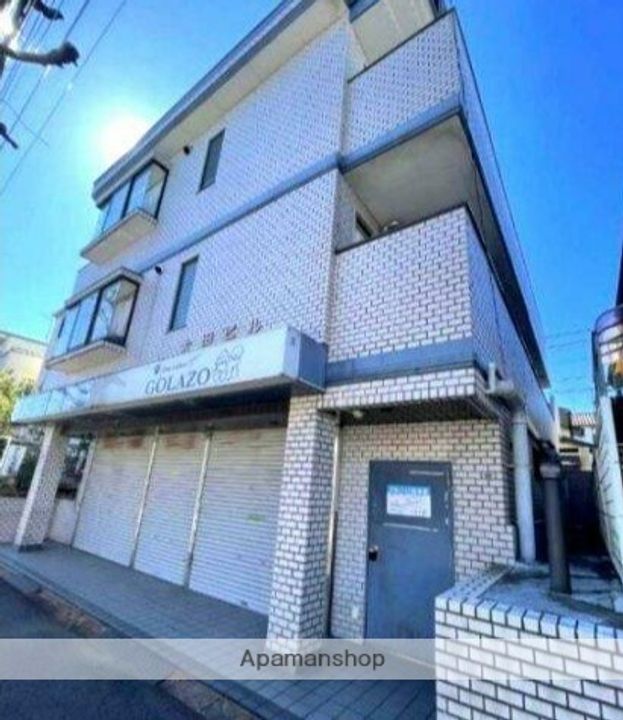 ワコーレエレガンス本郷台の外観