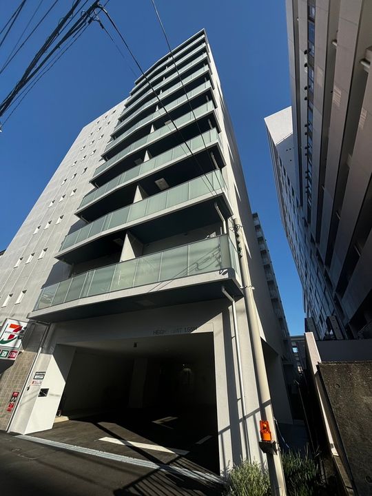 パークアクシス横浜阪東橋の外観