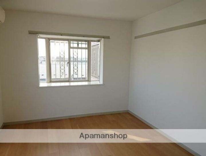 サンテラス湘南の居間