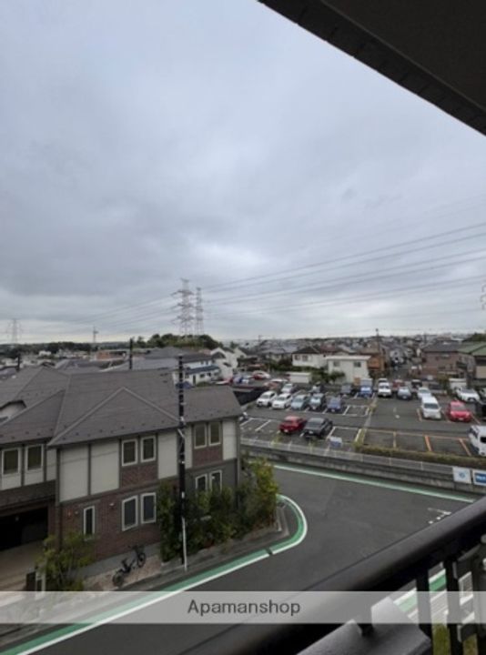 神奈川県横浜市戸塚区前田町の賃貸マンションの内装