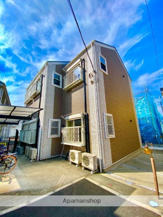 神奈川県横浜市神奈川区三ツ沢南町の賃貸アパートの外観