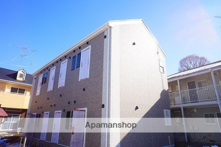 神奈川県横浜市神奈川区三ツ沢南町の賃貸アパートの外観