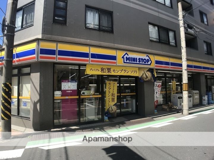 神奈川県横浜市神奈川区栗田谷の賃貸アパートの周辺