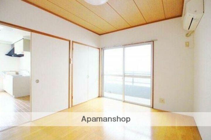 ベルグ湘南鵠沼の居間