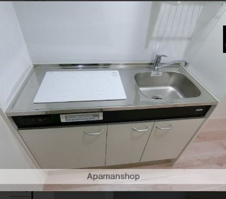 神奈川県横浜市戸塚区戸塚町の賃貸アパートのキッチン