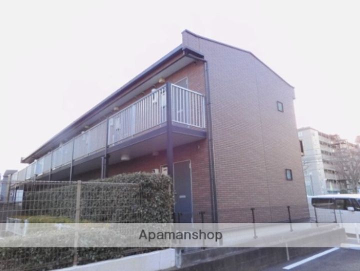 プランドール鶴間の外観