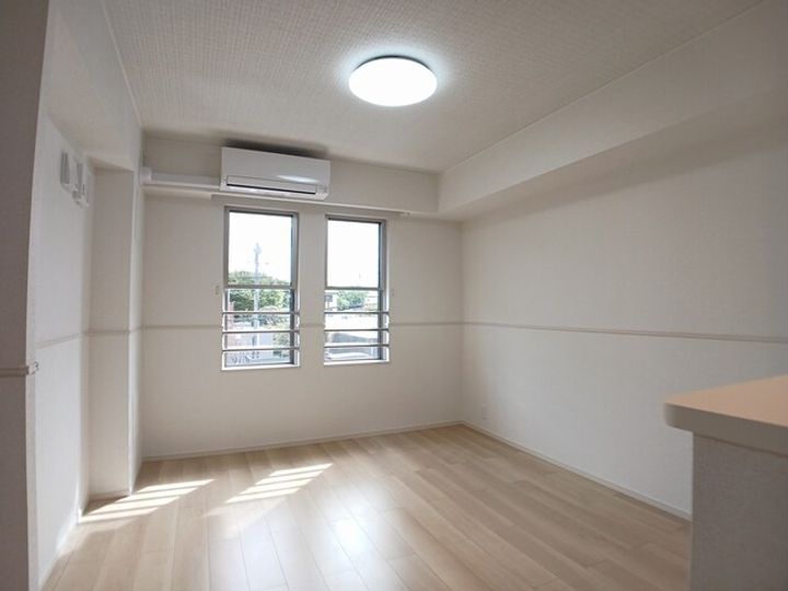 マル・ベラーノの居間