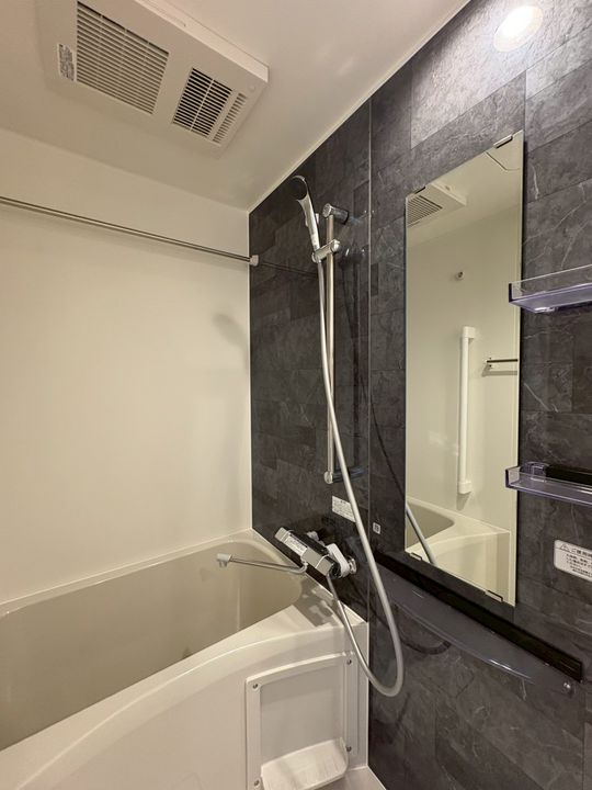 エストゥルース横浜蒔田の風呂