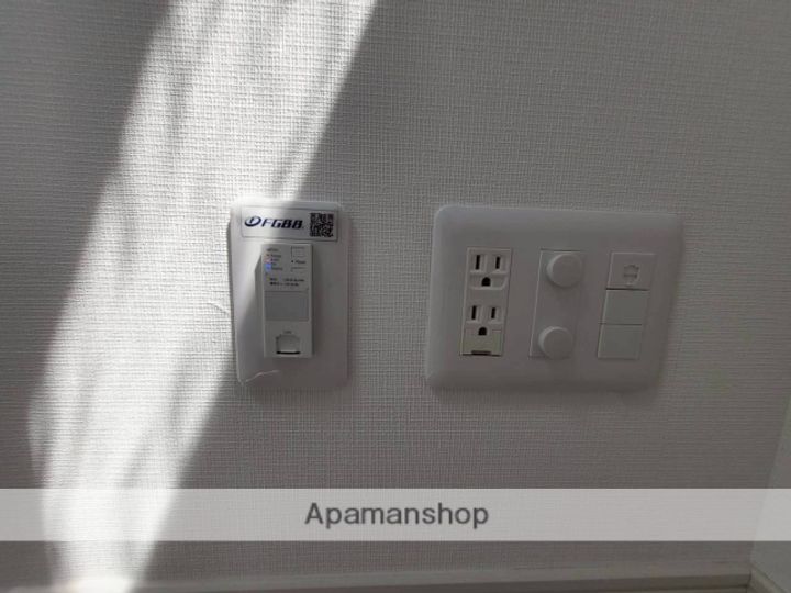 神奈川県横浜市神奈川区大口通の賃貸マンションの内装