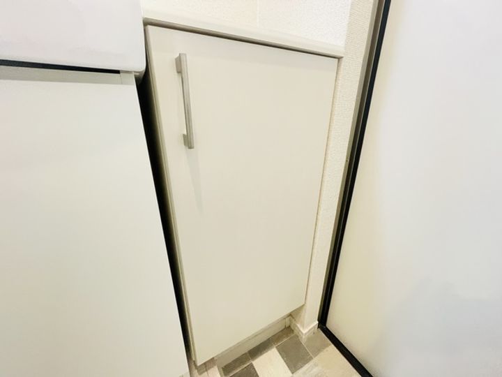 神奈川県横浜市南区榎町1丁目の賃貸アパートの内装