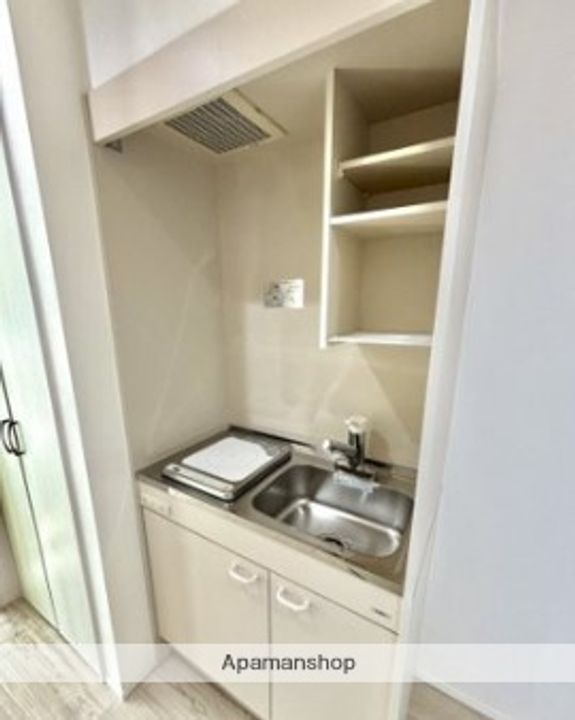 GRENADE横須賀のキッチン