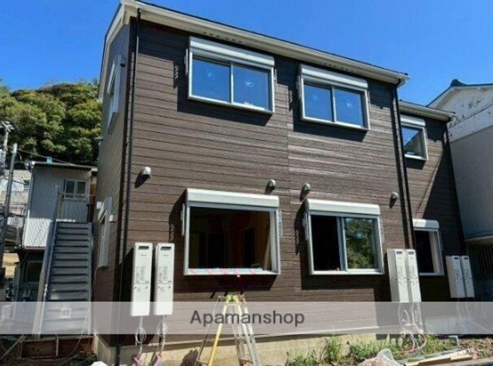 GRENADE横須賀の外観