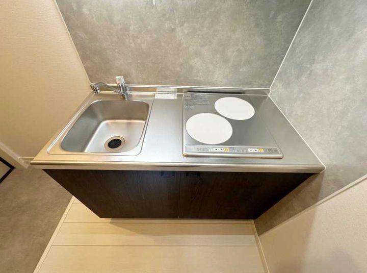 神奈川県大和市南林間3丁目の賃貸アパートの内装