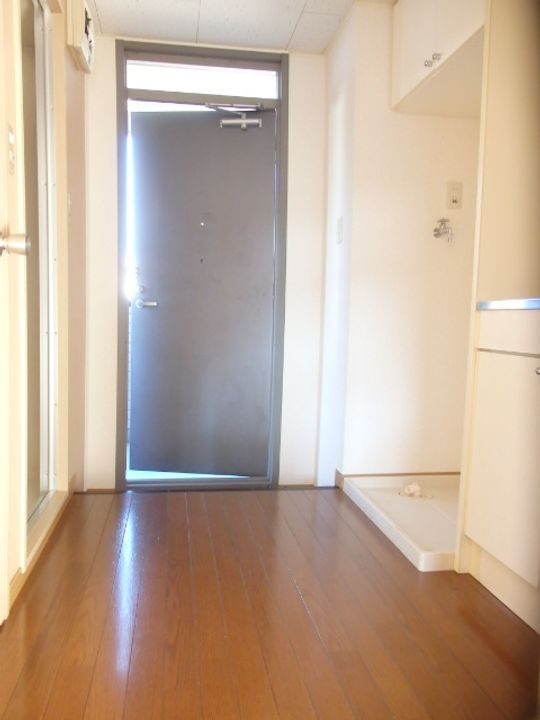 レオパレスカメリア弐番館の内装