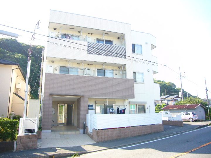 チェリーローズの外観