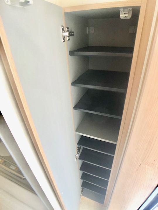 DONO DEL NONNO(ドーノ・デル・ノンノ)202号室の内装