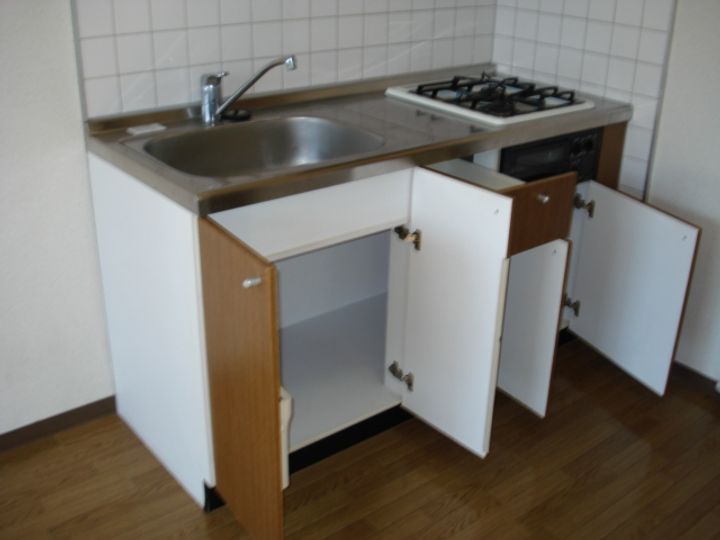 サンフラワー湘南202のキッチン