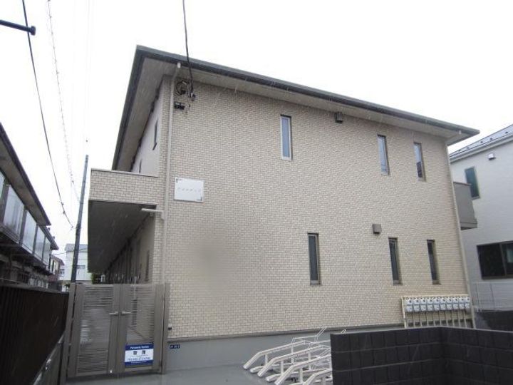 アルカディア105号室の外観