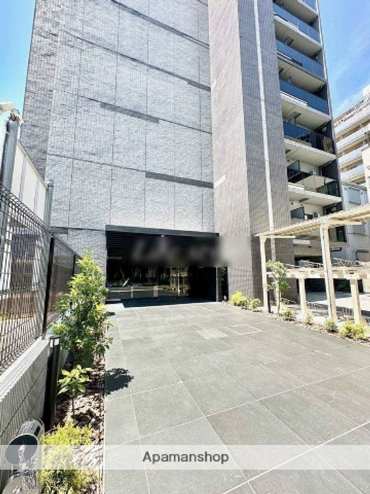 クレヴィスタ横浜関内の外観