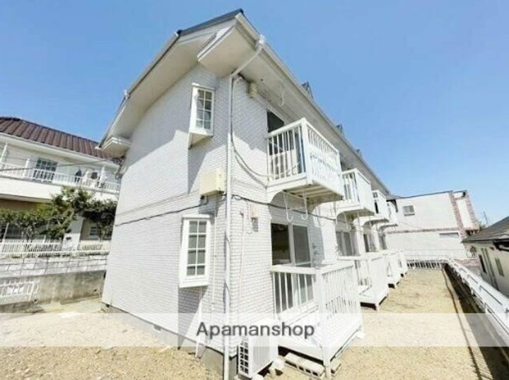 ヒルトップ鶴川の外観